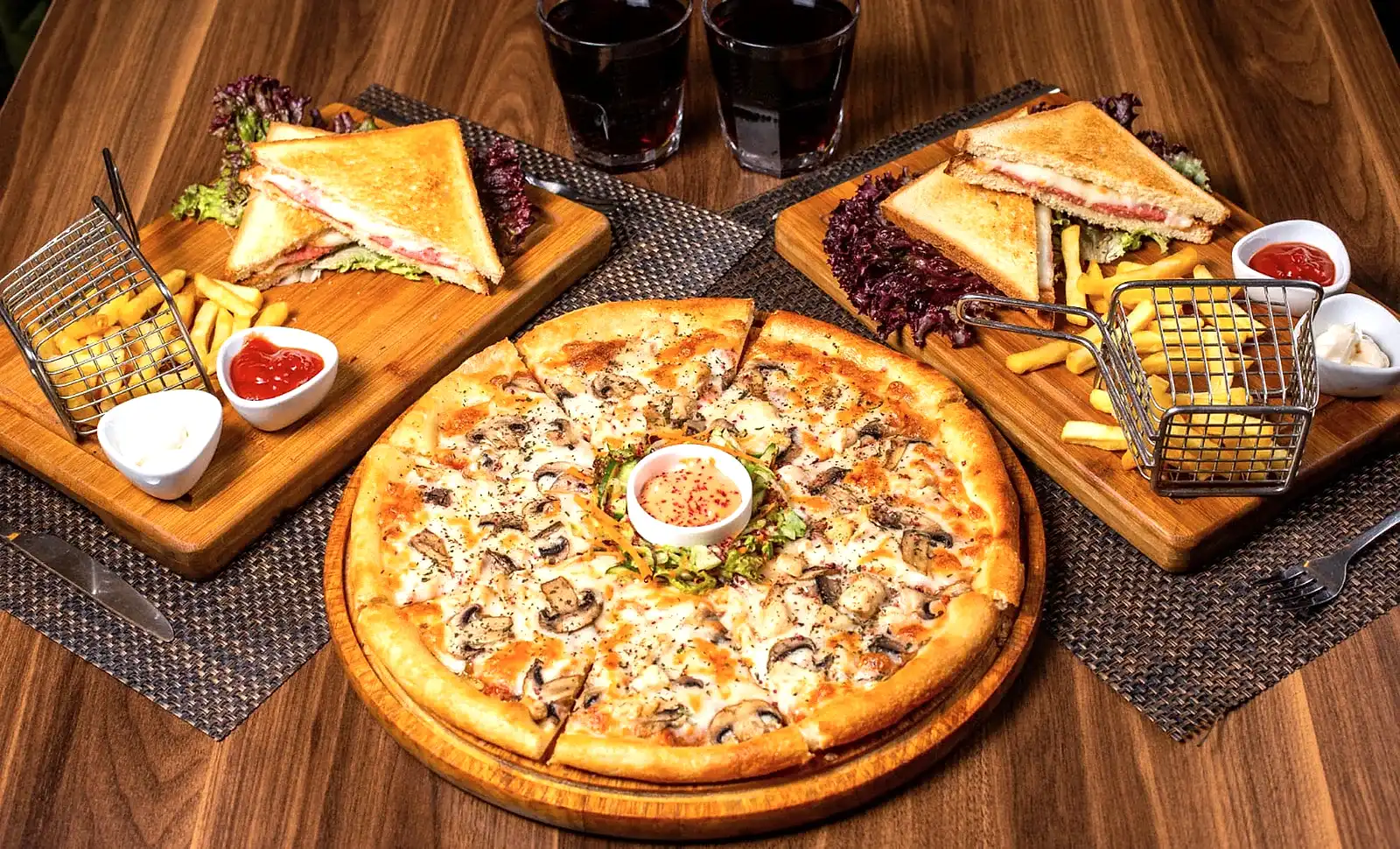 Doğru Pizza Hamuru Nasıl Olmalı?